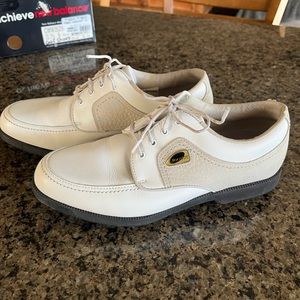 Footjoy golf shoes for woman size 7